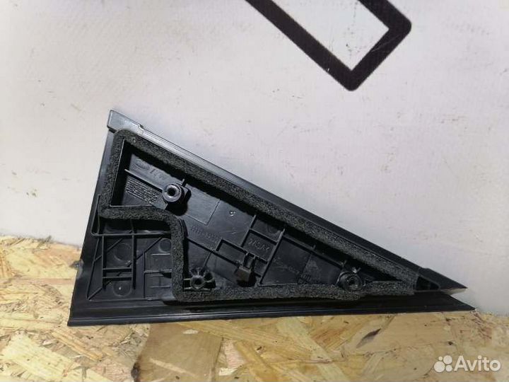 Накладка двери задняя левая Kia Soul 2 Рестайл