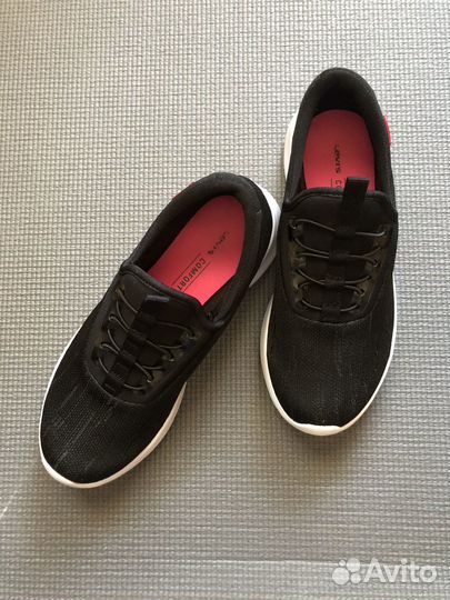 Слипоны Levis