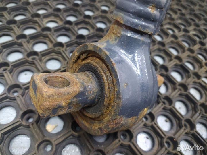 Тяга реактивная V-образная