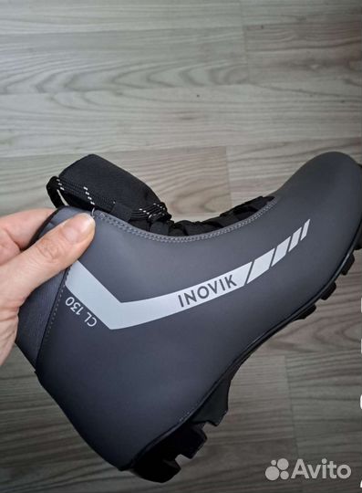 Лыжные ботинки EU39,40,41,42,43