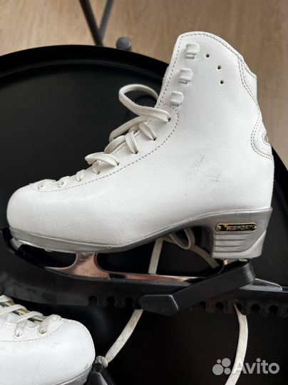 Фигурные коньки risport 210