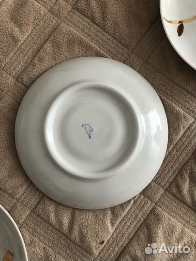 Чашки, блюдца. Фарфор