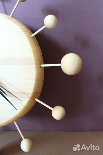 Часы ручной работы деревянные