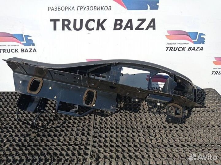 Каркас торпедо Renault Magnum