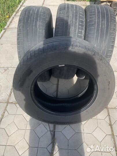 Nokian Tyres Hakkapeliitta SUV 235/65 R17 108H