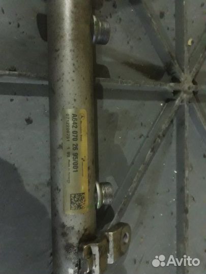 Топливная рейка (форсунки) Mercedes Vito W639 3.0