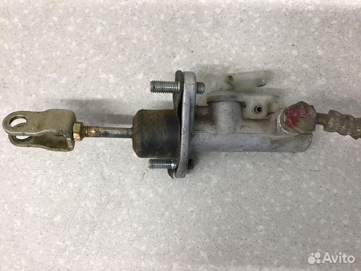 Цилиндр сцепления главный Mitsubishi Lancer (CS Cl