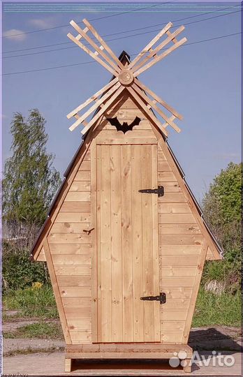 Уличный туалет с декором AIX