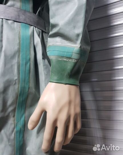 Комбнезон забродный с манжетами