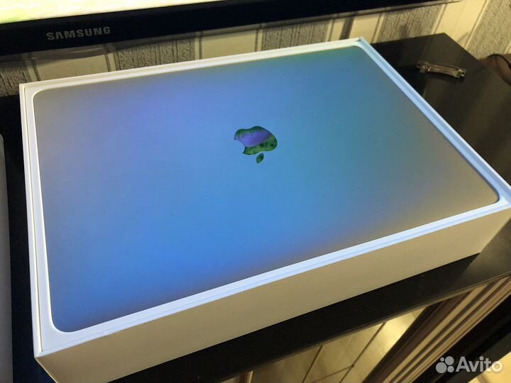 Macbook pro 13 2017 i7