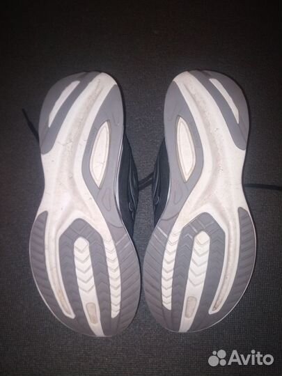 Saucony guide 16 бу стелька 30,5 см