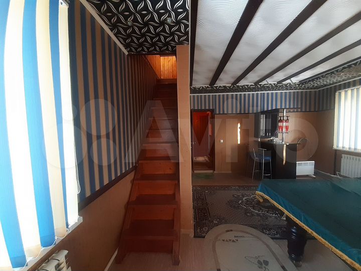 Дом 220 м² на участке 11 сот.