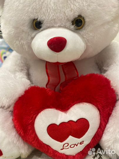 Плюшевый медведь