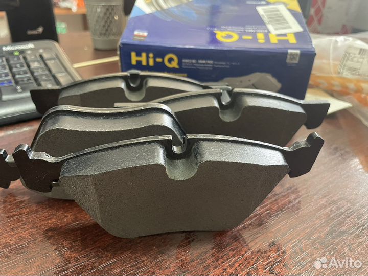 Тормозные колодки передние на BMW F10 F18