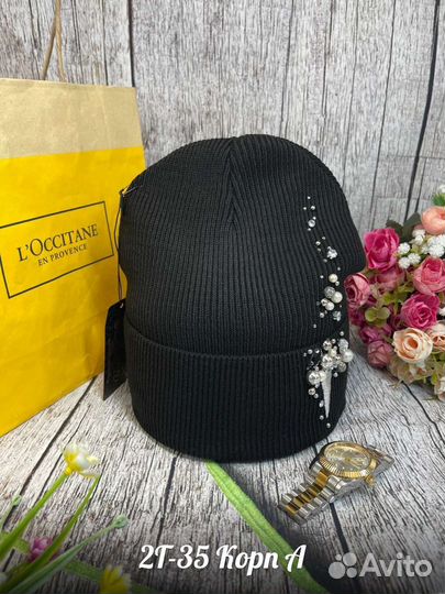 Шапка новая