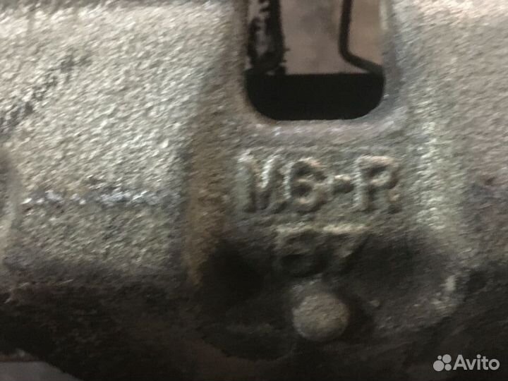 Суппорт передний правый Kia Cerato 4