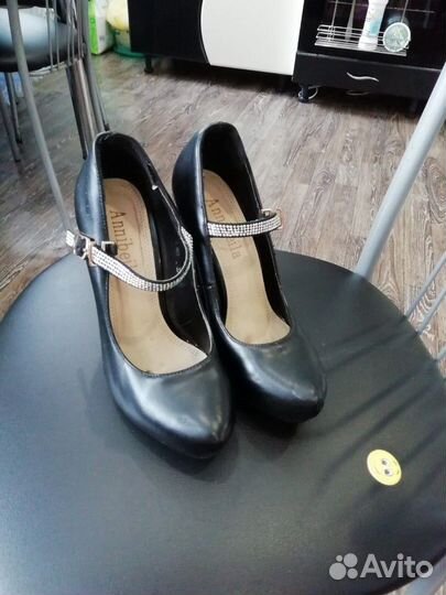 Женские туфли