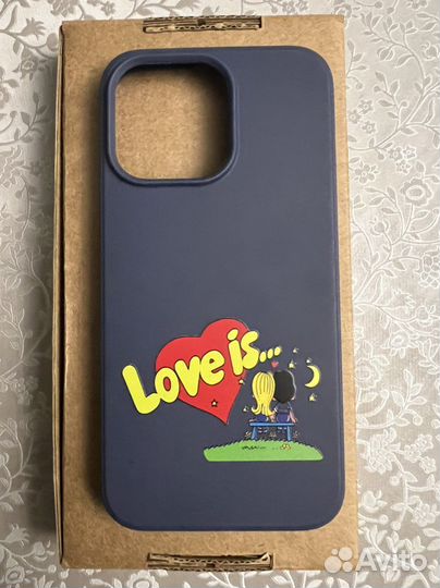 Чехол на iPhone 13 pro