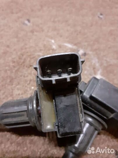 Катушка зажигания Nissan 224482Y006