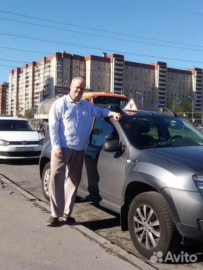 Инструктор по вождению МКПП