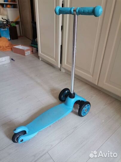 Самокат детский трехколесный