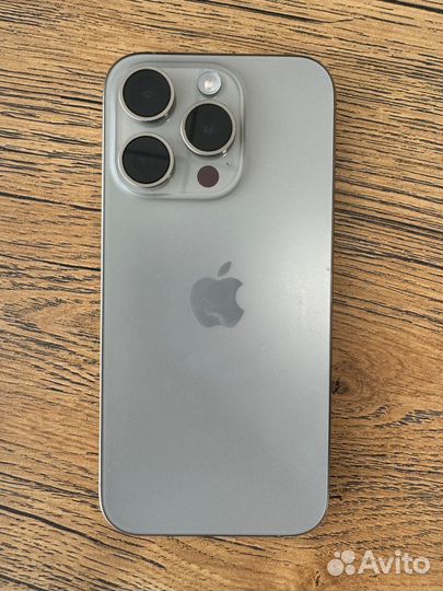 iPhone 15 Pro, 256 ГБ