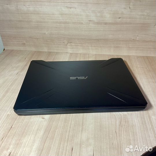 Игровой ноутбук Asus Tuf Gaming FX505