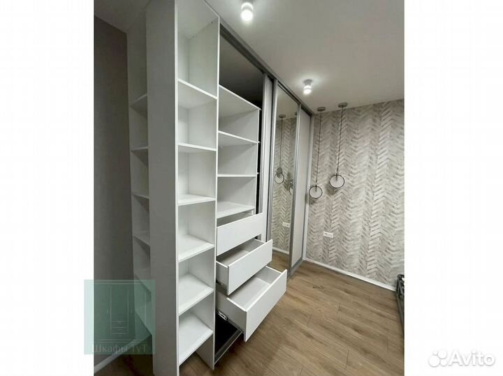 Шкаф стенка