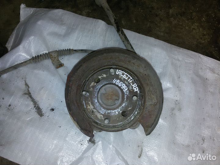 Кулак поворотный передний задний Chevrolet Lacetti