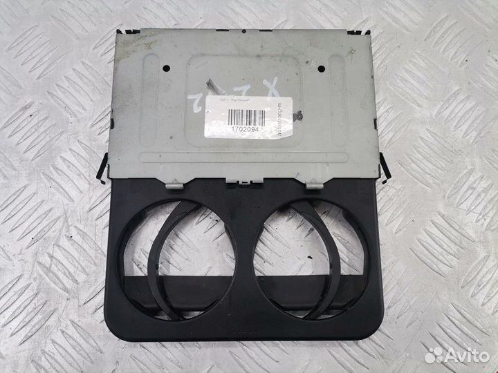 Подстаканник Volkswagen Golf 3 1999