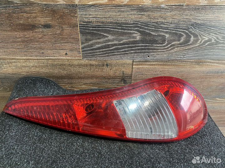 Фонарь задний правый LADA Kalina хетчбек