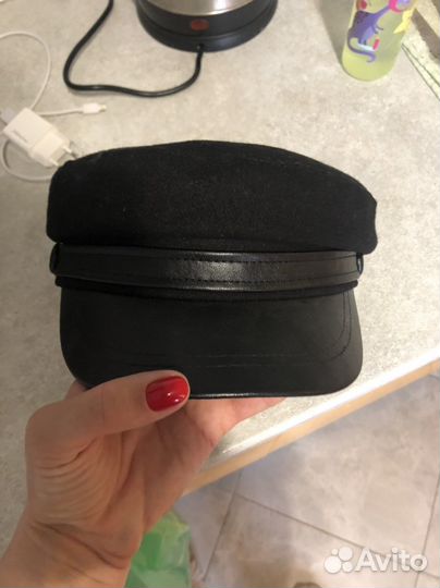 Женские головные уборы