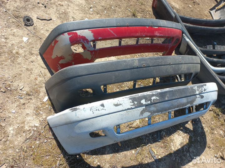 Бампер передний Audi 80 B3 Ауди 80 Б3 оригинал