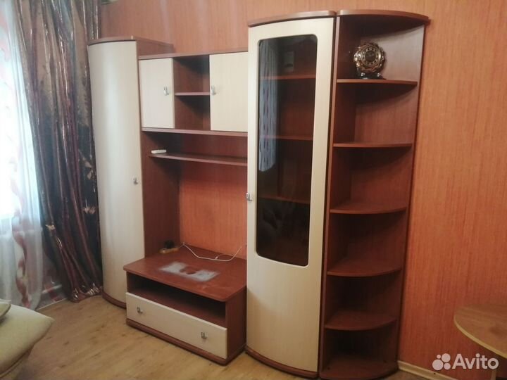 Стенка в гостиную бу