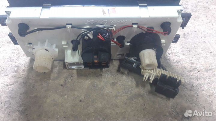 Блок управления печкой Шевроле Авео Т200