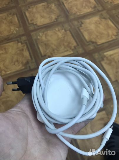 Оригинальное зарядка для iPhone 10Вт +кабель