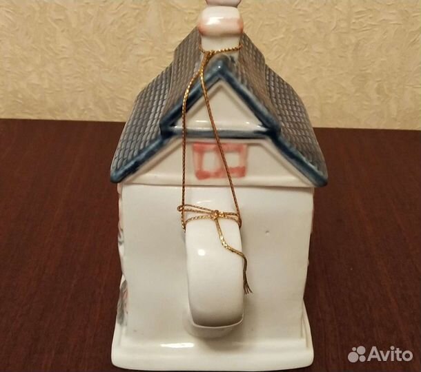 Чайник заварочный домик