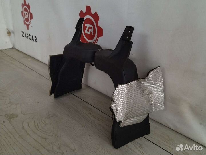 Воздуховод центральный Toyota Land cruiser 200