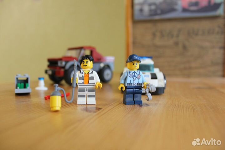 Lego city - 7741 Полицейский вертолет 60128 Погоня