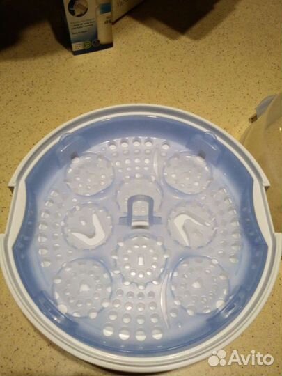 Молокоотсос ручной Avent+ стерилизатор+ бутылочка