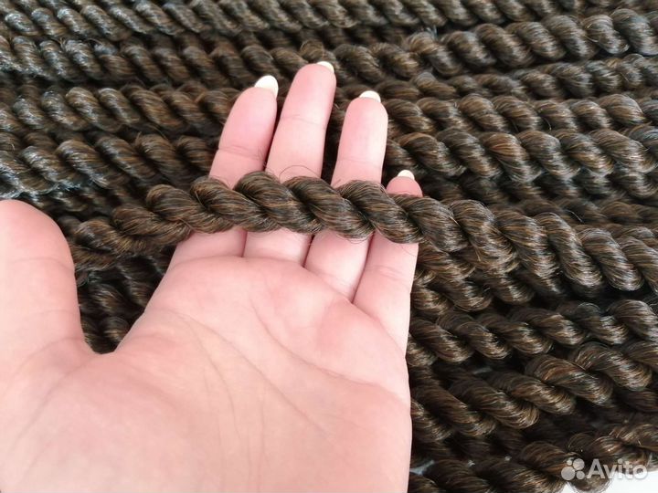 Канекалон, афрокосы, синегальские косы