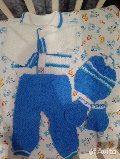 Продам детские костюмы