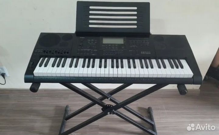 Продаю синтезатор Casio ctk 7200