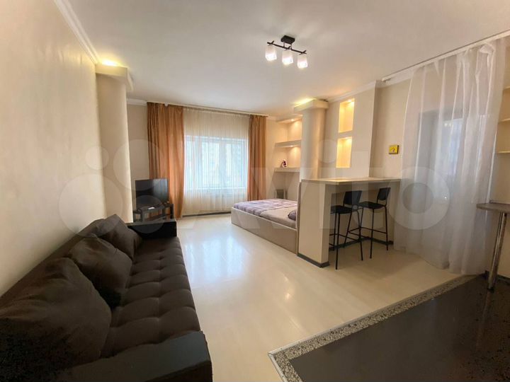 Квартира-студия, 40 м², 3/15 эт.