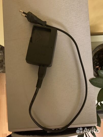 Компактный фотоаппарат sony cyber shot DSC-TX5