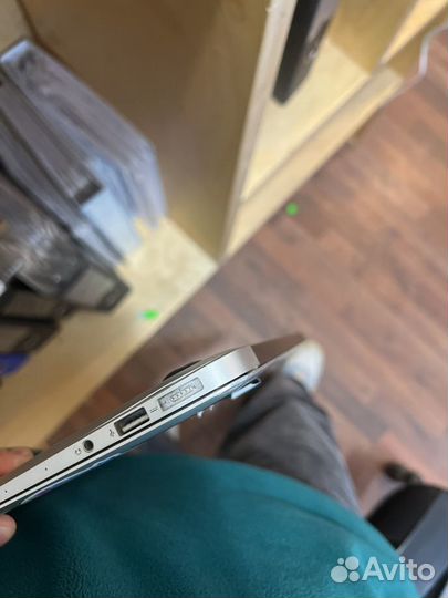 Ремонт техники Apple MacBook iPhone iPad iMac