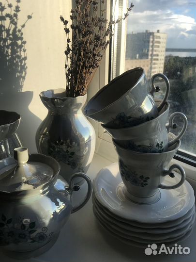 Кофейный сервиз из тонкого фарфора, 1991-1994 гг