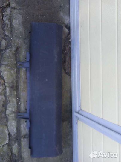 Ауди А4 В7 обшивка панели багажника