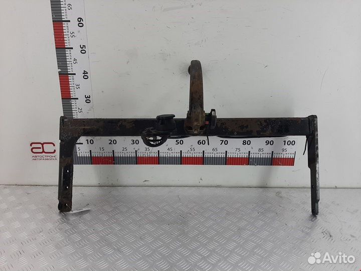 Фаркоп для Nissan Primera P12