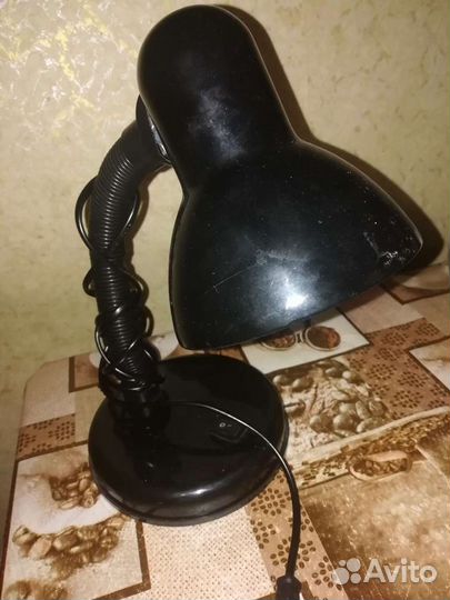Светильник настольный